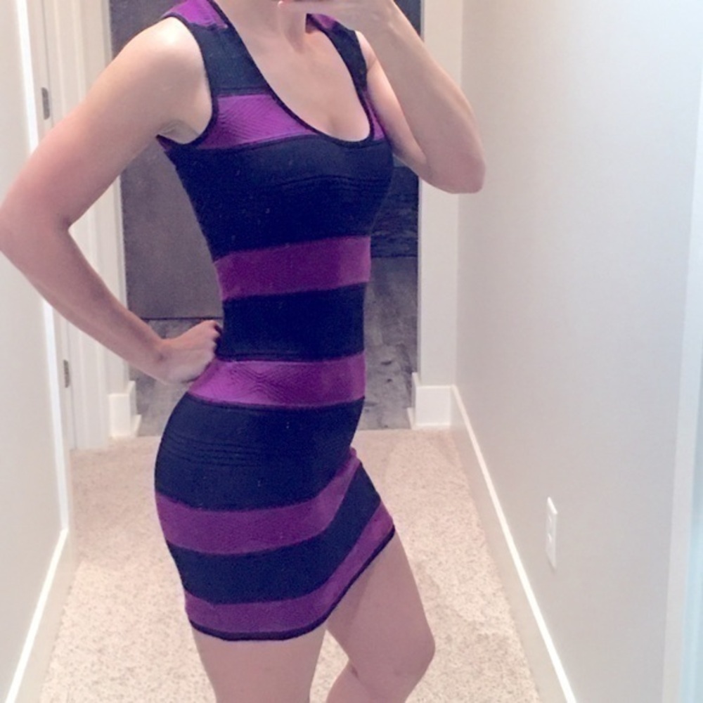 Guess knit bodycon purple/black dress